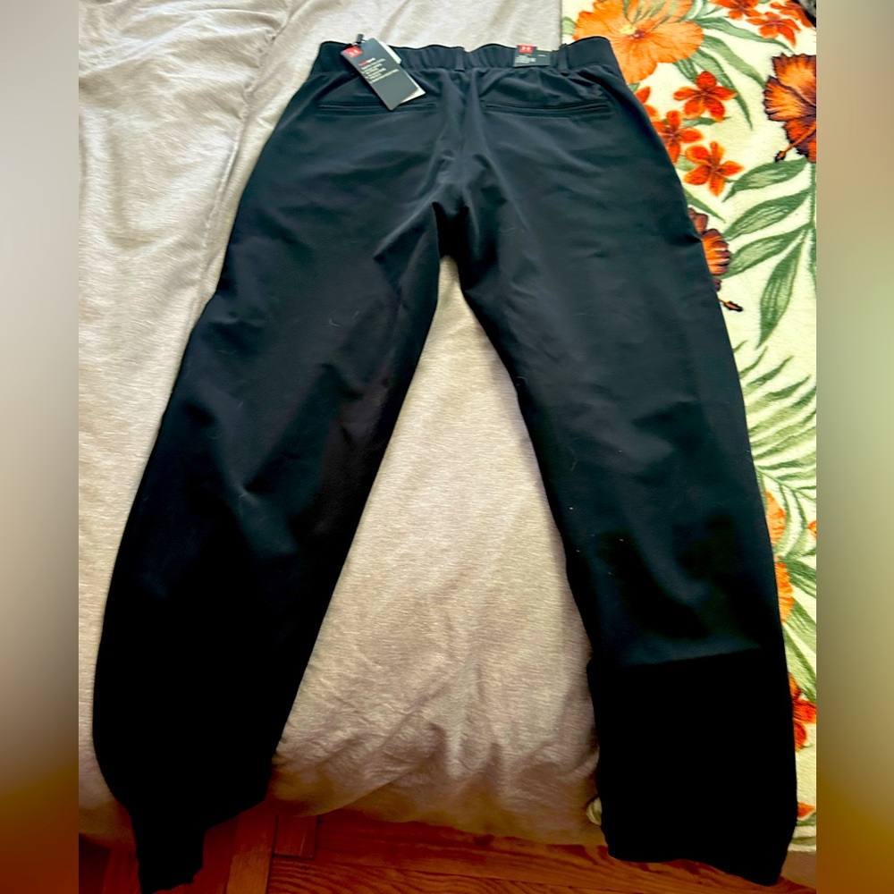 Under armor size 4 pants New with tags